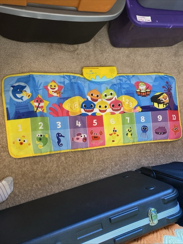 Nickelodeon Pinkfong Baby Shark Step & Sing Piano Dance Mat Numbers WORKS