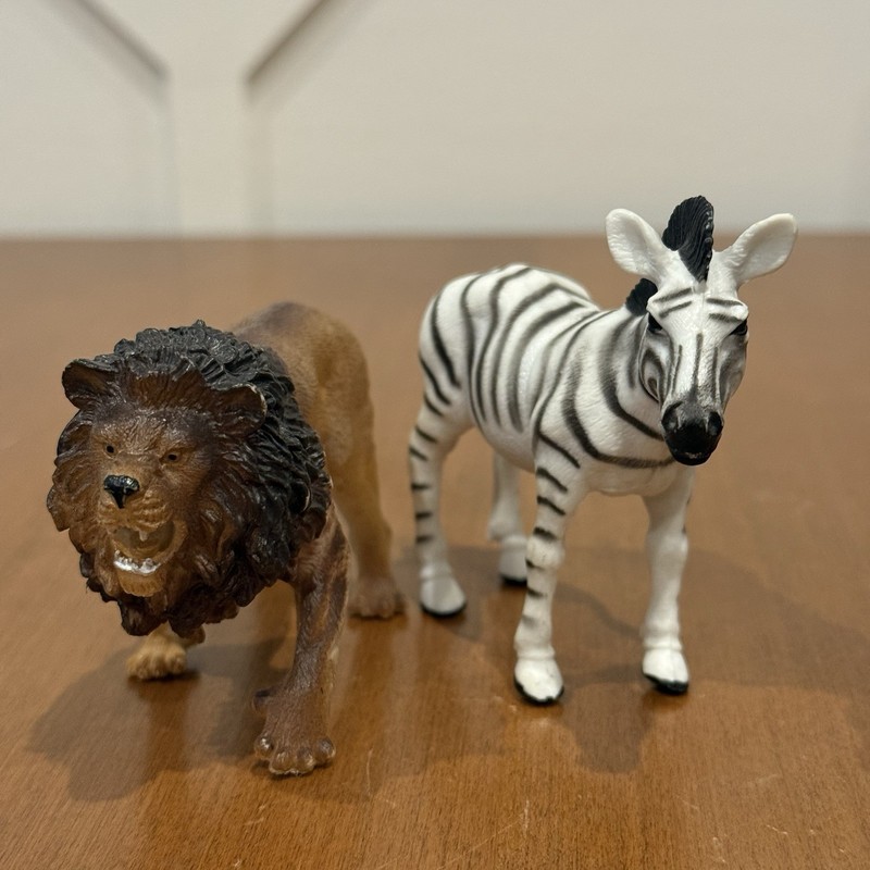 Safari Animals Figures Zoo Action Figure Play Set 4 Lion Zebra Leopard Gazelle gallery