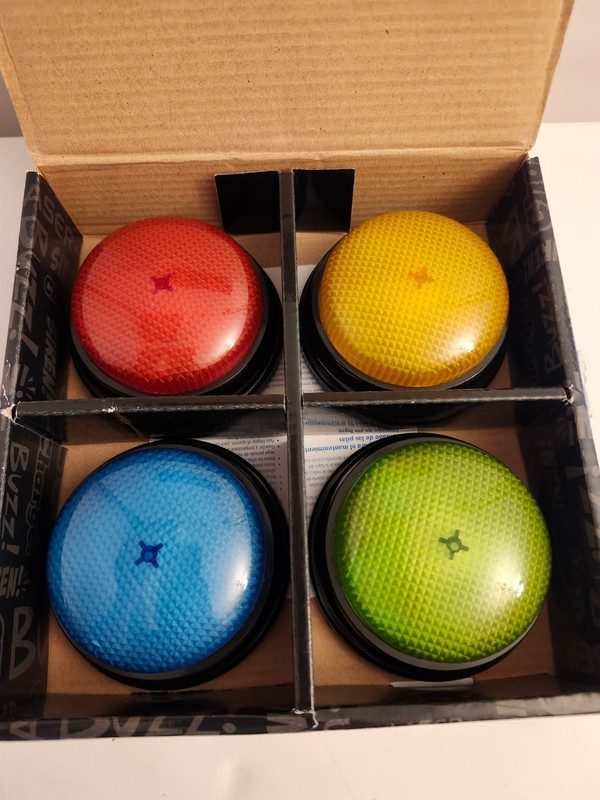 Learning Resources Lights & Sounds Buzzers Various Sounds and Colors gallery