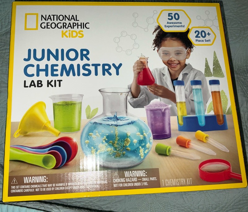 National Geographic Junior Chemistry Set – Complete Early Learning Lab Kit wi…