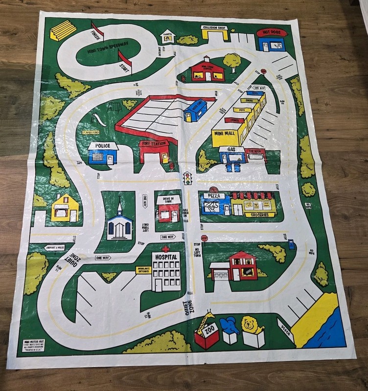 Vintage 1981 MINI-CAR MOTOR MAT For Hot Wheels Play Mat Map City 60” x 46” Rare