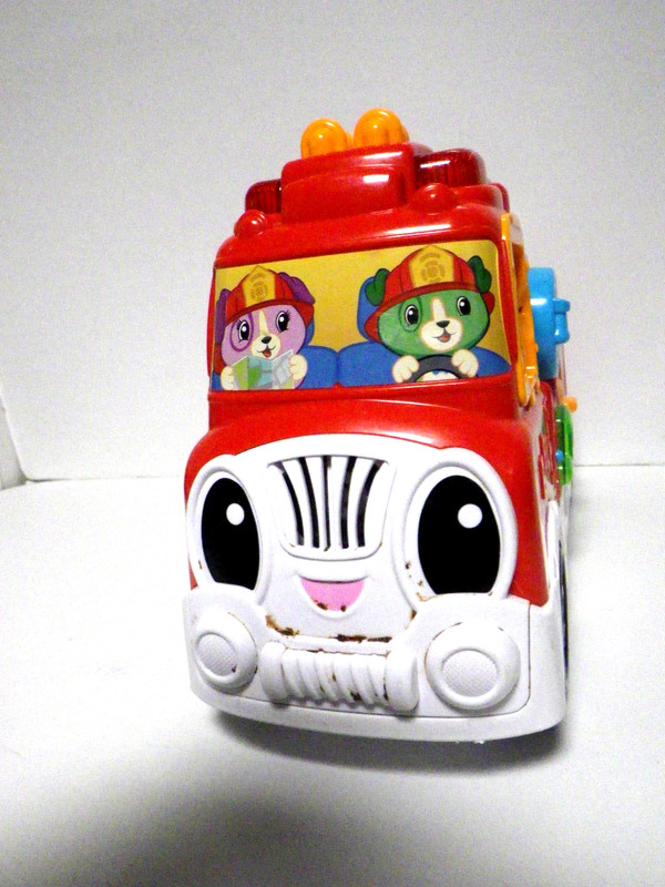LeapFrog Interactive Tumbling Blocks Fire Truck (18+ Mths) gallery