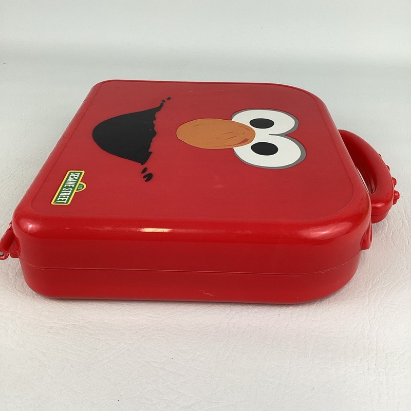 Sesame Street Elmo On The Go Letters Take Along Case Alphabet Learning Toy 2014 gallery