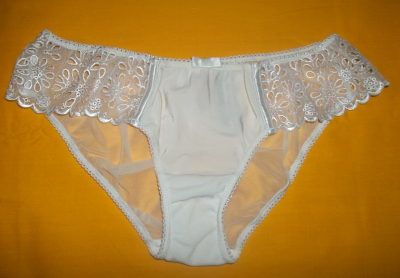 Victoria’s Secret Sexy Little Things Satin and Mesh Lace keyhole Panties M Med