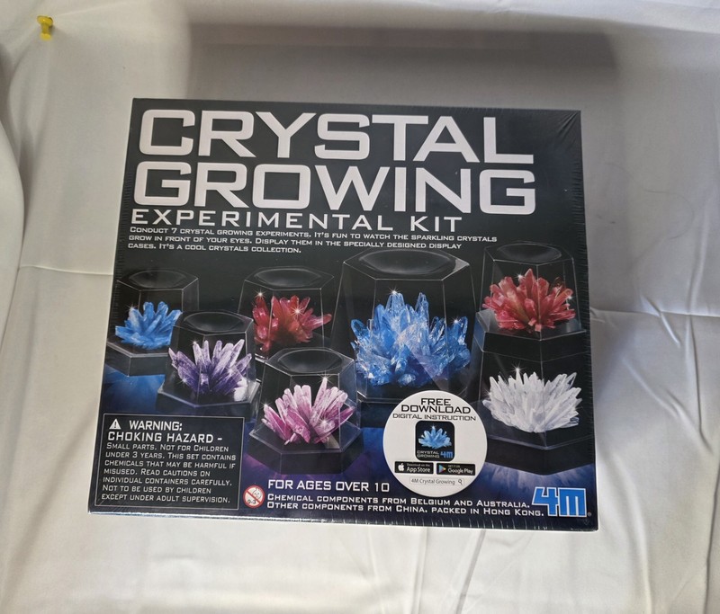 4M 7 Crystal Growing Experimental Kit STEM w/ Display Cases & App NEW gallery