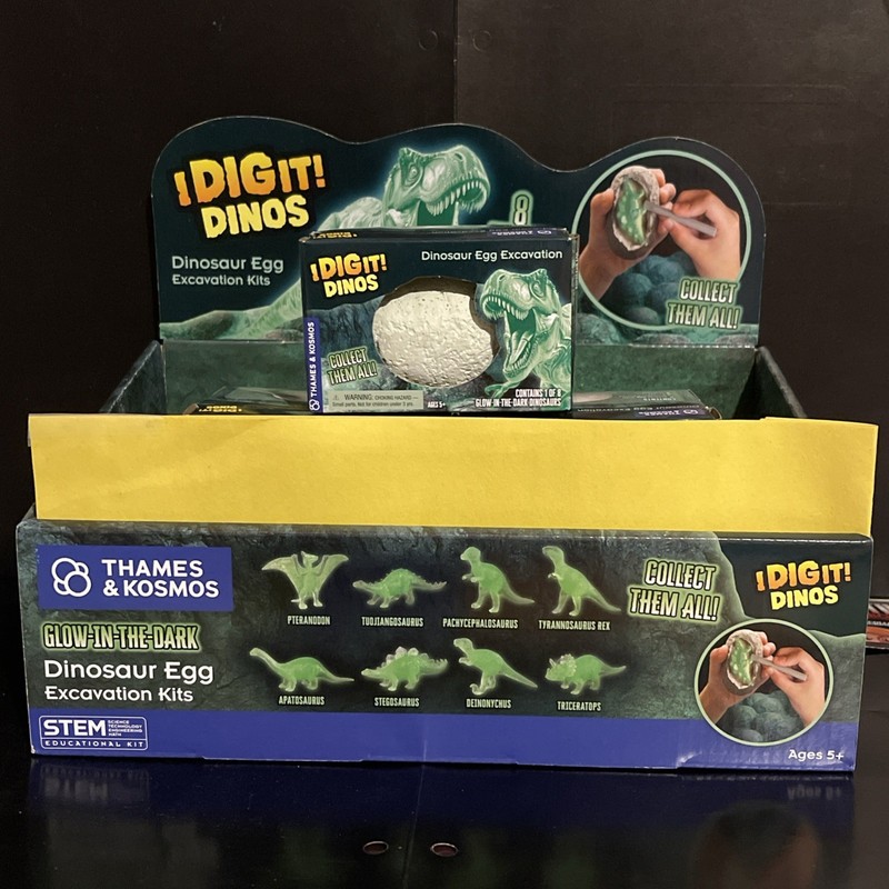 Dino Egg Excavation W/ Chisel Dig It Dinos 8 Collectible Dinos 5$ Each