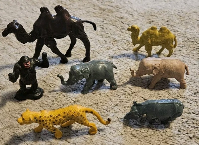 Animal Figures Lot 7 Animals 3.5 Inches Long