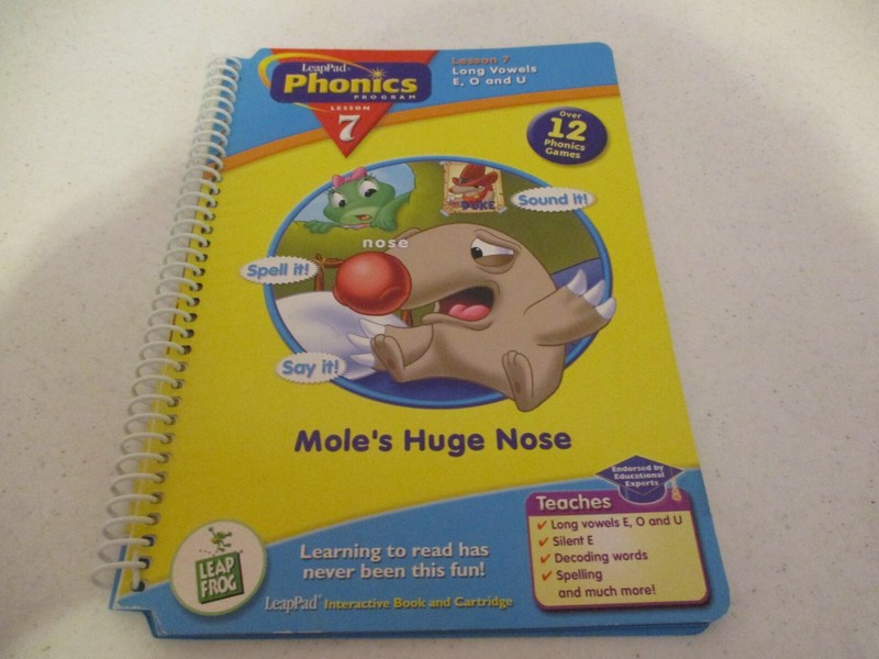 Leapfrog-LeapPad-Book-Phonic’s Program-Lesson 7-Mole’s Hug Nose-2002