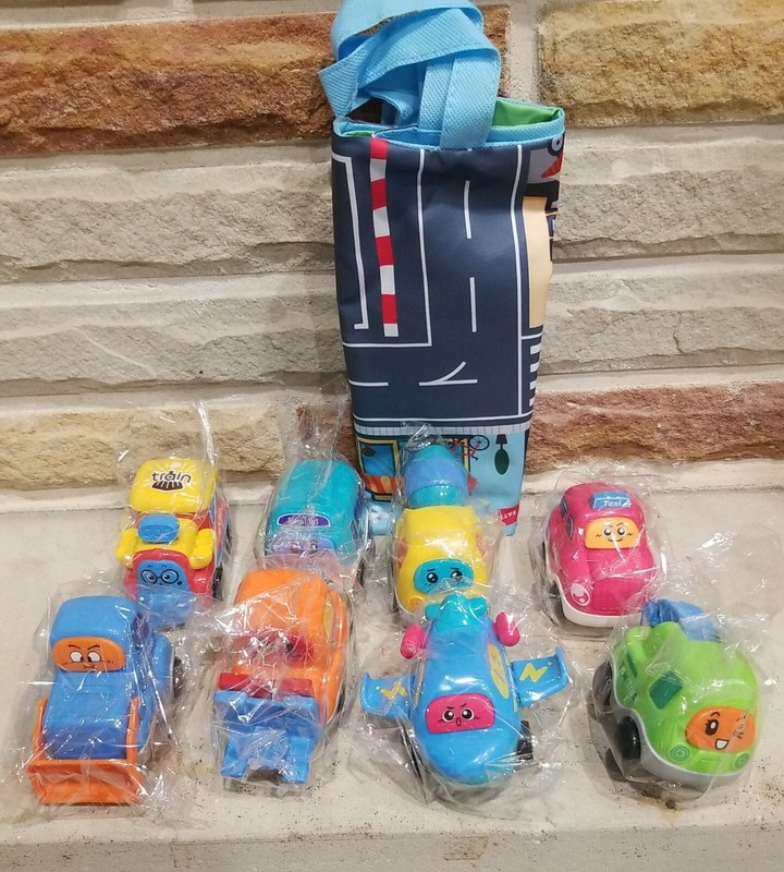 Cartoon Inertia Push & Go Toy Cars with Storage Bag, 8 Pcs. New. 1-3 y.o.