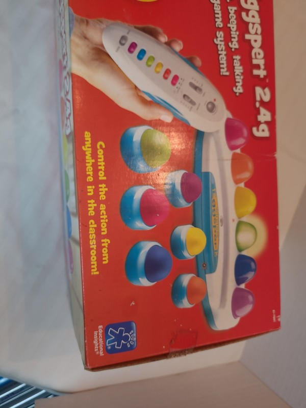Eggspert Wireless 2.4G Classroom Game for Teachers and Parents gallery