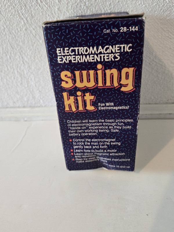 Radio Shack Electromagnetic Swing Kit Science Fair Project Kit 28-144 NOS VTG gallery