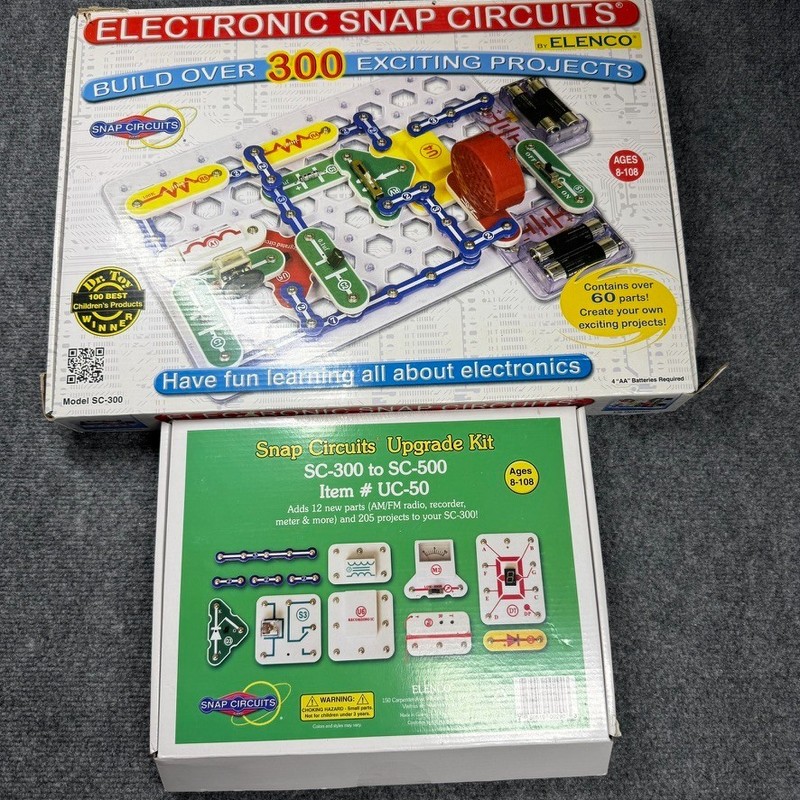 Elenco Electronic Snap Circuits – Over 300 Projects (Model: SC-300) + UC-50