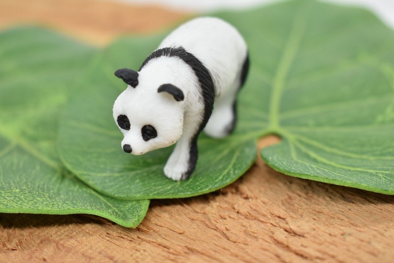 Panda Bear Plastic Toy Animal Gift Realistic Figure Educational Model F4440B55 gallery
