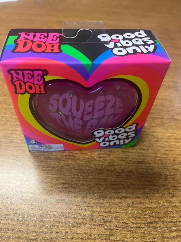 Nee Doh Needoh Pink Glitter Heart “Squeeze the Day” Good Vibes Only NEW SEALED