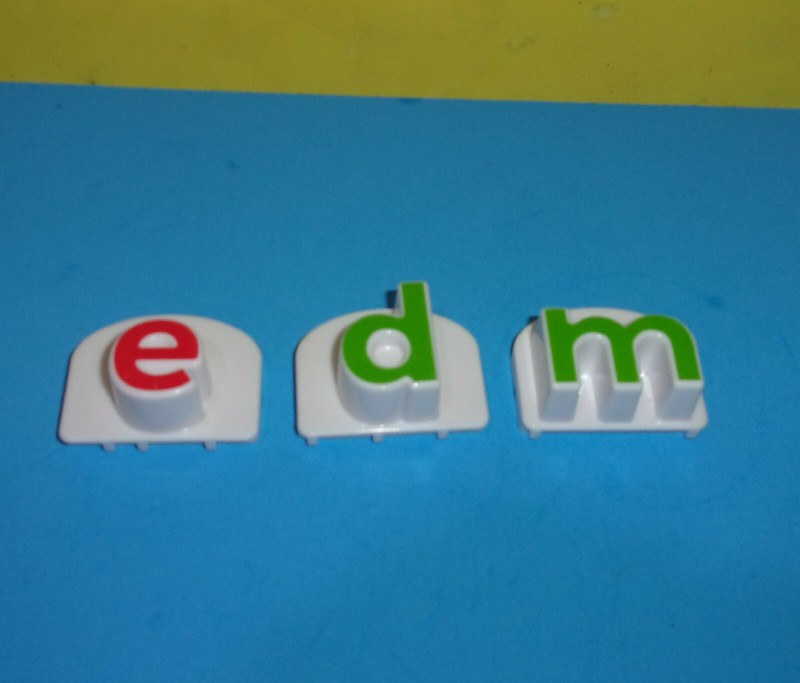 Leap Frog Fridge Phonics Magnetic Word Builder Jet Airplane 3 Letters Replacemen