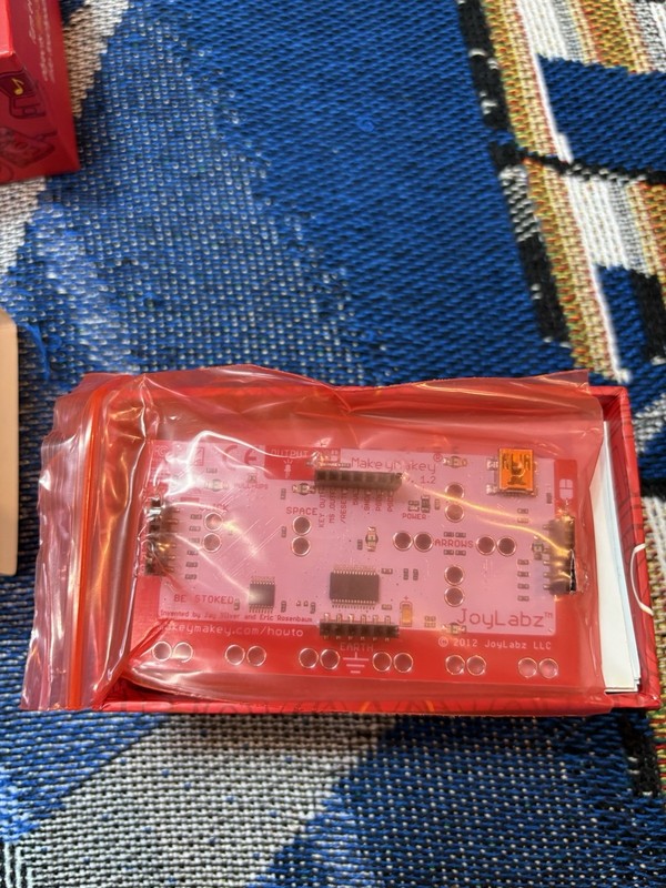 Makey Makey an Invention Kit for Everyone from JoyLabz STEM Open Box gallery