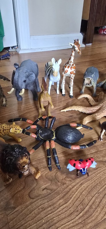 Animal Figure Zoo Safari Farm Wildlife Dino Plastic Toys Mixed Animals Lot of 23 gallery