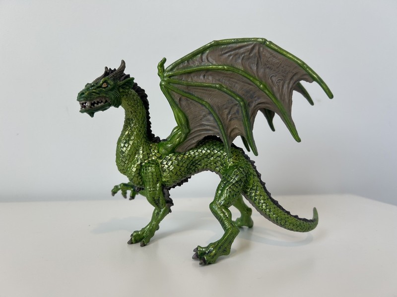 Forest Dragon Fantasy 6″ Figure Safari LTD 2010 Green Winged, Plus Extra Dragons