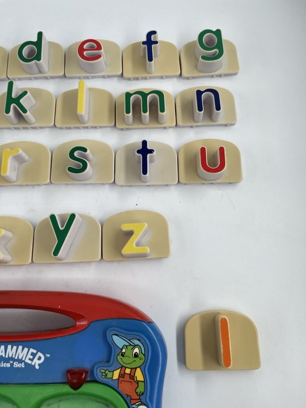 Vintage Leap Frog Word Whammer Fridge Phonics with 25 Alphabet Letters Tested gallery