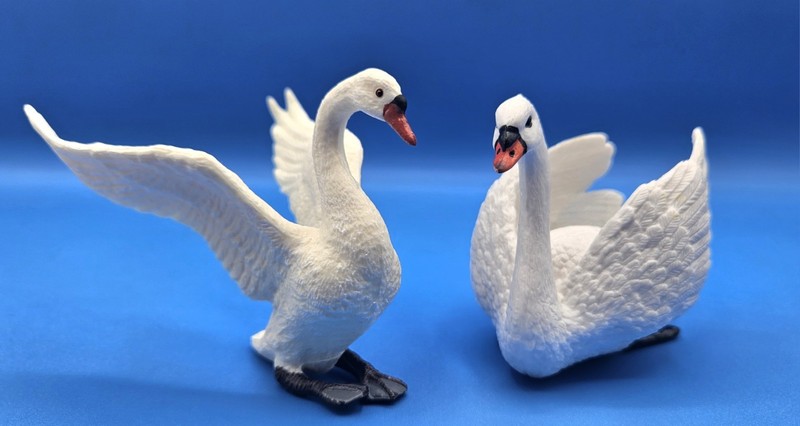 White Figure of Swans Toy Child Gift Plastic Figura Cisne Blanco Juguete Niño