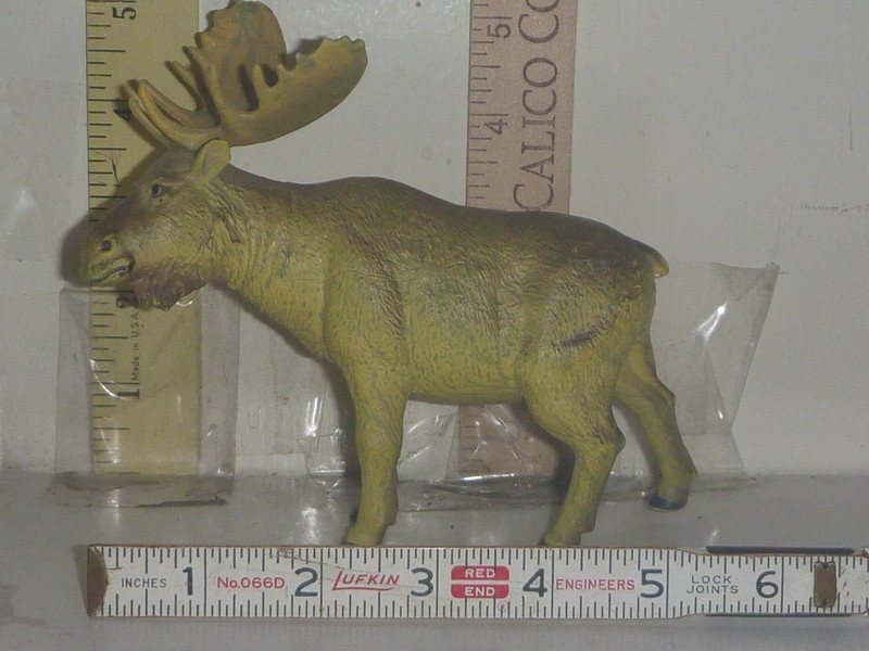 Vtg Rubber MOOSE Figurine ~6″L x 5″ High — China