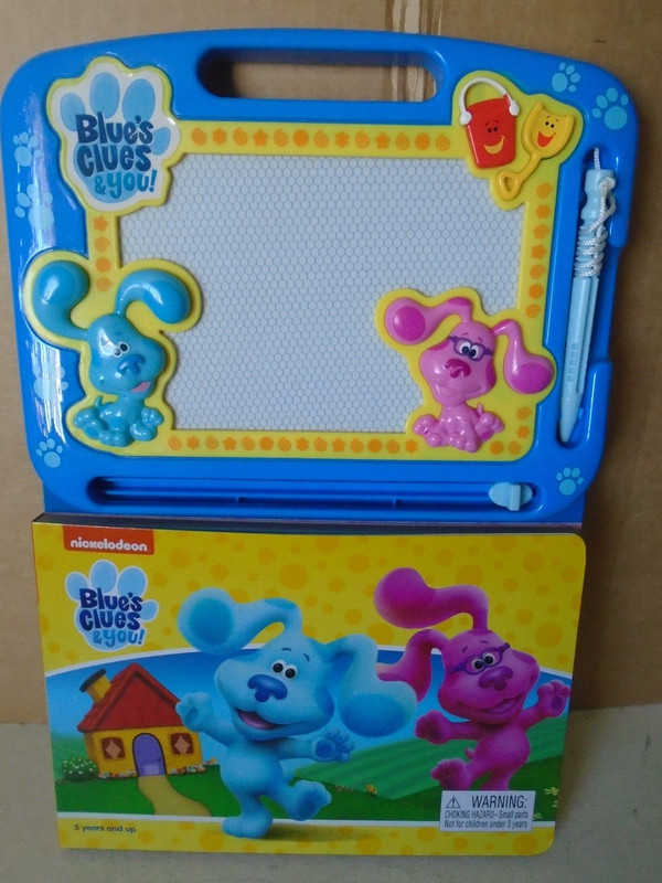 Blue’s Clues & You! Learning Series Magnetic Drawing Board and Storybook Set