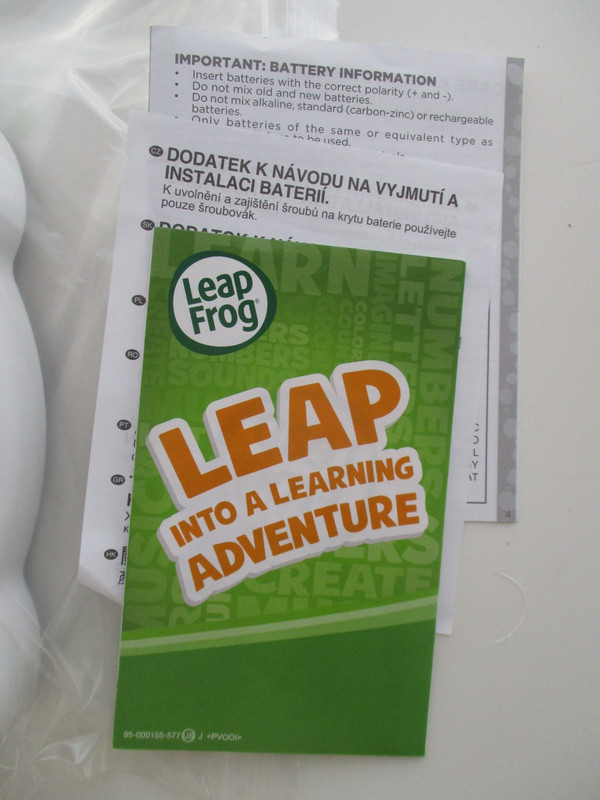 LEAP FROG Learning Friends 100 Words Book English and Spanish gallery
