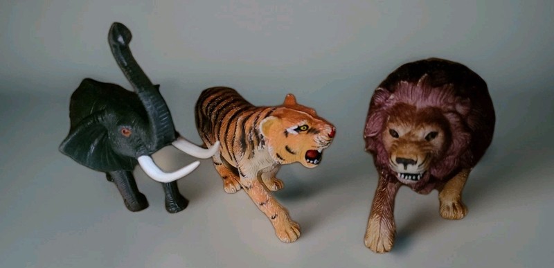 Lot 3 Vtg Toys Lion Elephant Tiger Hard PVC Plastic Animals Figurines LARGE TOY