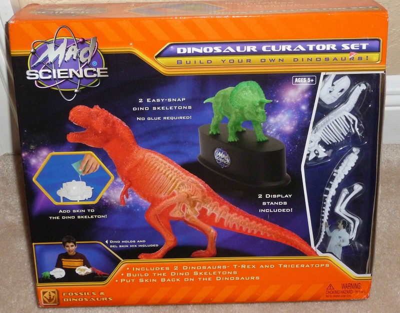 NEW MAD SCIENCE Dinosaur Building Set Build your own T-Rex Triceratops Fossils