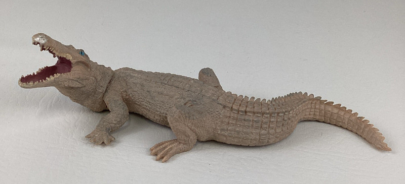 Papo Wild Animal Kingdom White Albino Crocodile 9" PVC Figure Toy 2019 Alligator gallery
