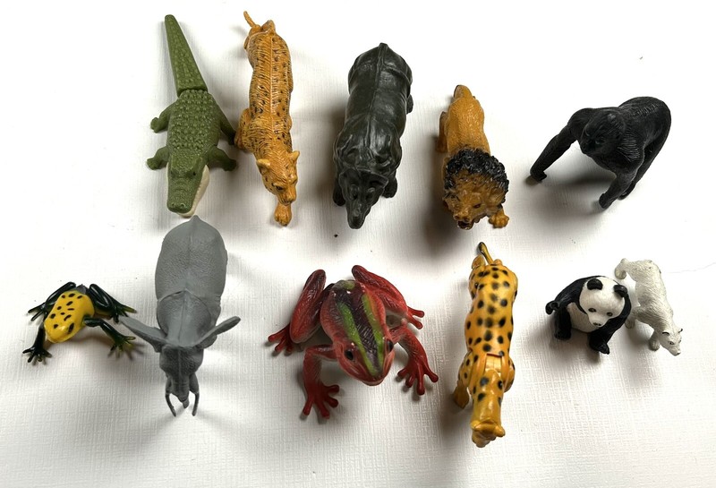 Lot Plastic Toy Jungle Animals