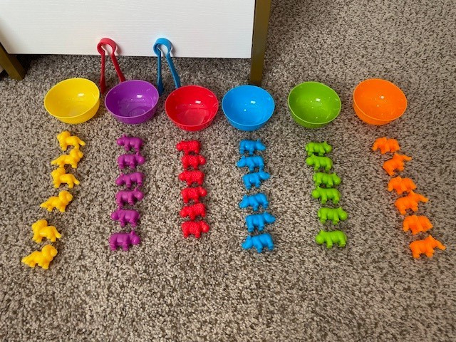 Counting And Color Sorting Educational Toys Lot Animals Set of 6 colors, School