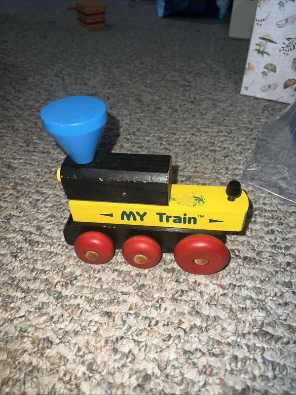 MONTGOMERY SCHOOLHOUSE INC.: Vintage “My Train” Train Incomplete Made In VT