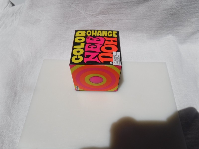 NeeDoh Color Change Groovy Glob Pink