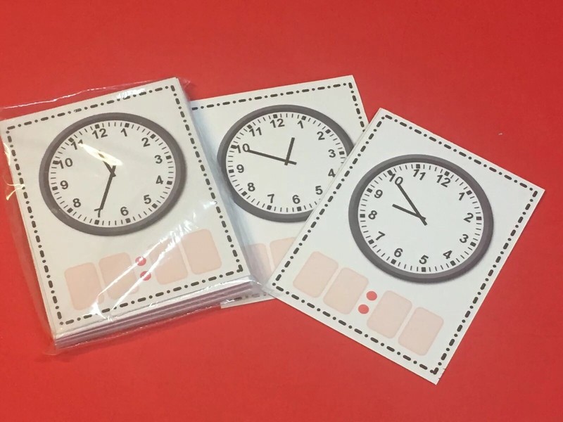 DRY ERASE – LEARN TO TELL THE TIME CLOCK FACE – 40 LAMINATED FLASH CARDS