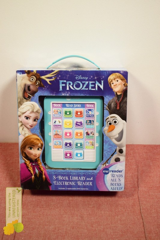 Disney Frozen Electronic Me Reader Story Reader and 8-book Boxed Set