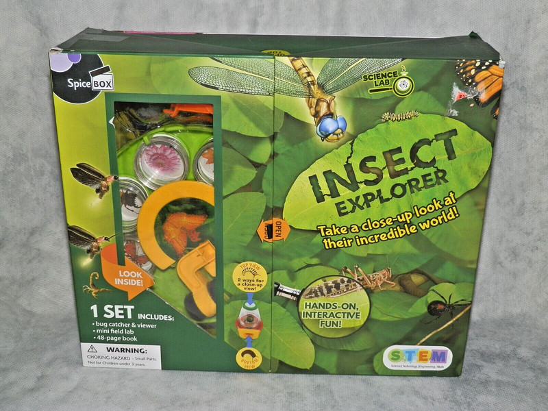 INSECT EXPLORER SCIENCE LAB BUG CATCHER & VIEWER W MINI FIELD LAB & 48 PAGE BOOK