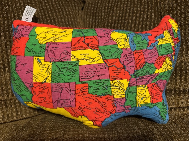 Vintage 1990 Hugg-A-Planet HUGG AMERICA Political Map Plush Pillow Educational