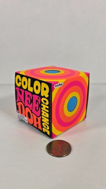 Schylling Needoh Glow in the Dark Green & Needoh Color Change Blue Squishy gallery