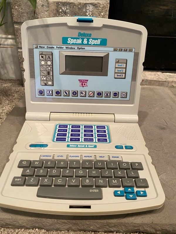 VTG DELUXE SPEAK & SPELL 1996 Tiger Electronics Educational Laptop RARE -TESTED! gallery