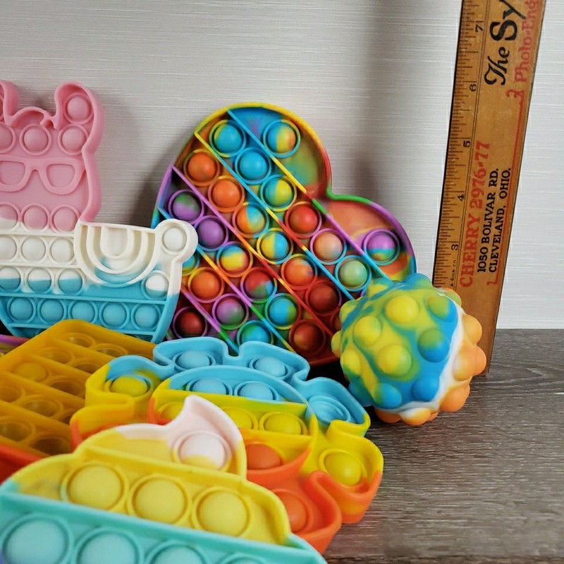 Fidget Toys Poppet Poppit Bundle 20 Unicorn Cupcake Fat Brain Key Chain gallery