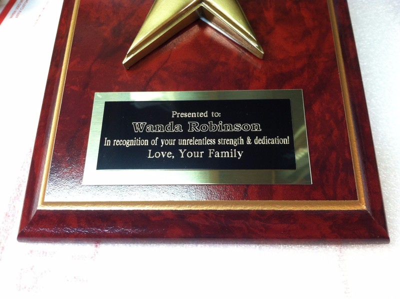 EMPLOYEE OF THE MONTH SPECIAL PERSON FAMILY REUNION AWARD PLAQUE FREE ENGRAVING gallery