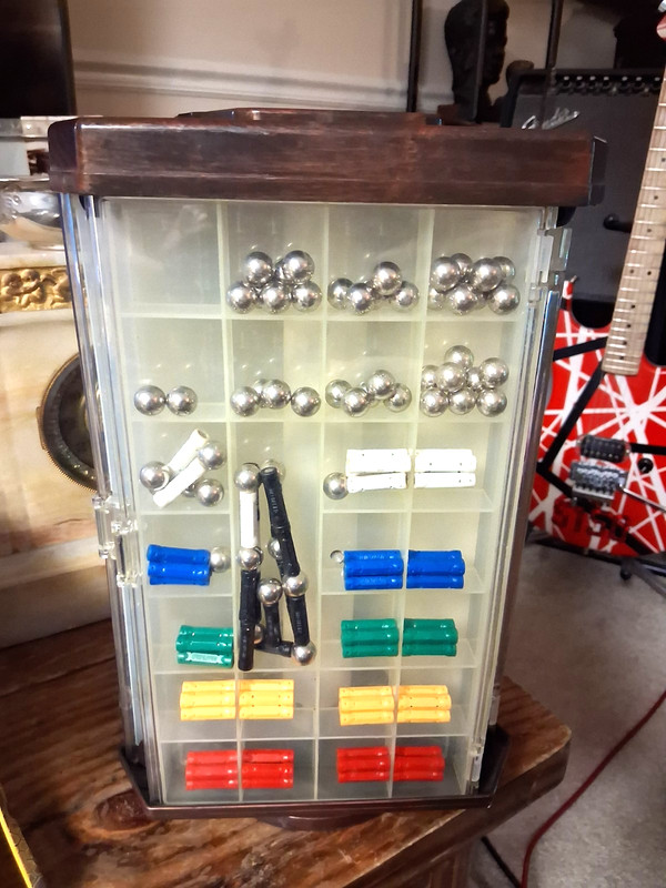 Vintage TRI-ANGLE CARRYING CASE of Magnetic TILES 200+ Magnets RARE! gallery