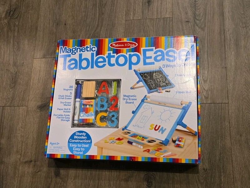 Melissa & Doug Double-Sided Magnetic Tabletop Art Easel – Dry-Erase Board and