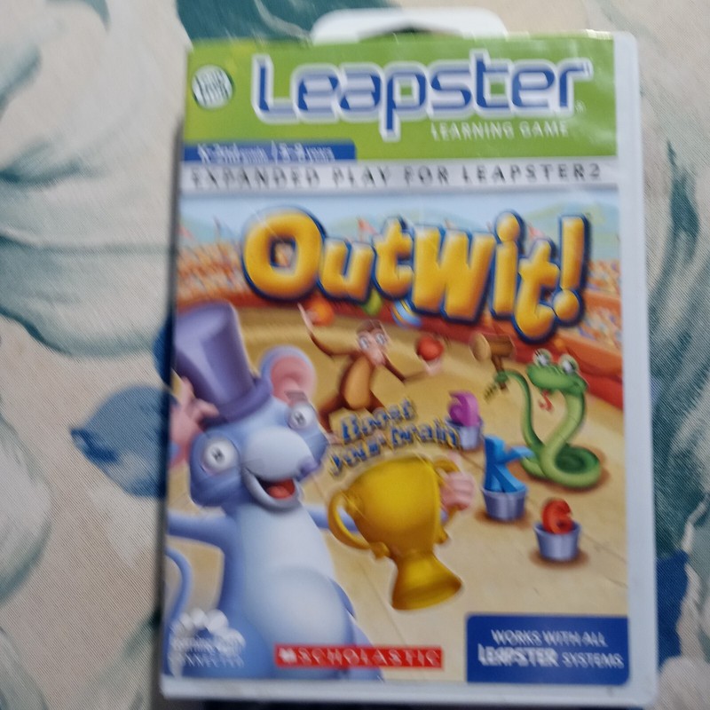 Leap Frog Leapster 2 Game Cartridge Lot 4 Titles I Spy ,Up,outwit&Backyardgins gallery