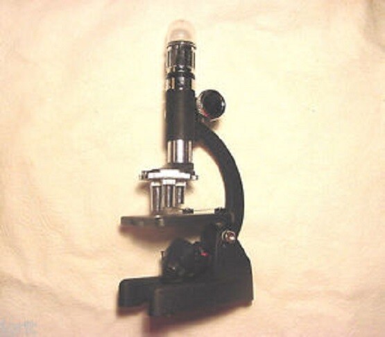 MICROSCOPE – ROUGH CRINKLE PAINT metal base 100x – 900x zoom 3 objective lens