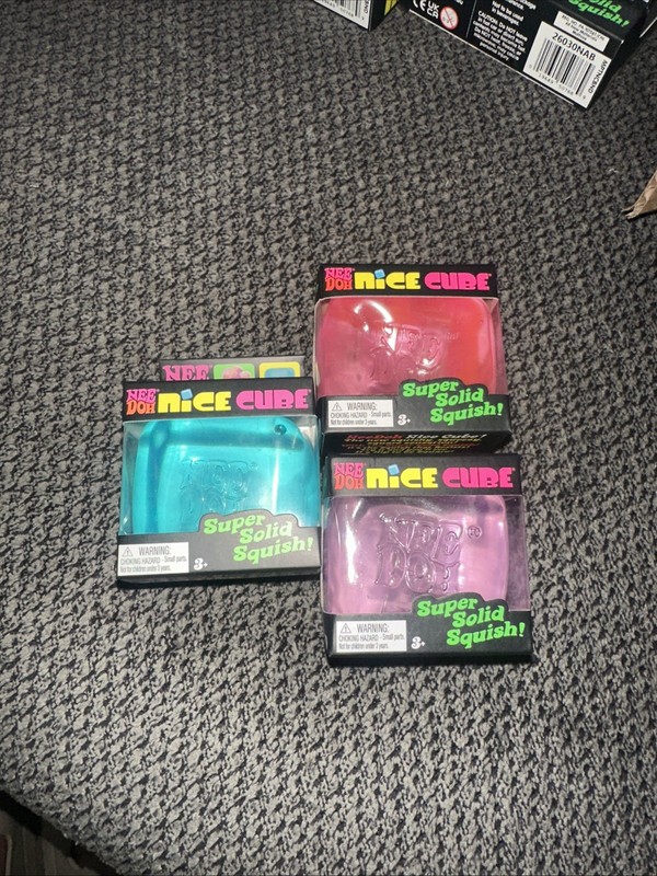 NeeDoh Nice Cube ** Lot Of 3 ** NEW IN BOX 1 Blue, 1 Pink, 1 Purple