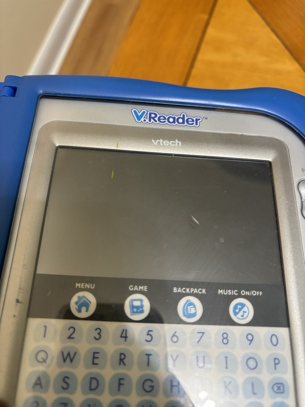 Vtech V.Reader Interactive E-reading System Bundle 2 Games V.Reader gallery