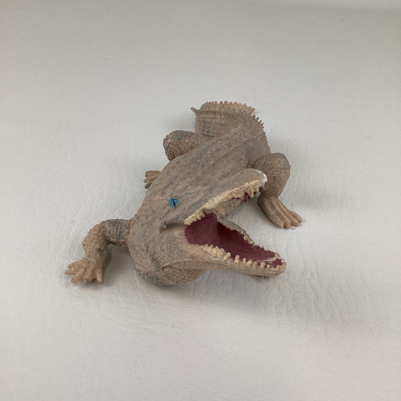 Papo Wild Animal Kingdom White Albino Crocodile 9" PVC Figure Toy 2019 Alligator gallery