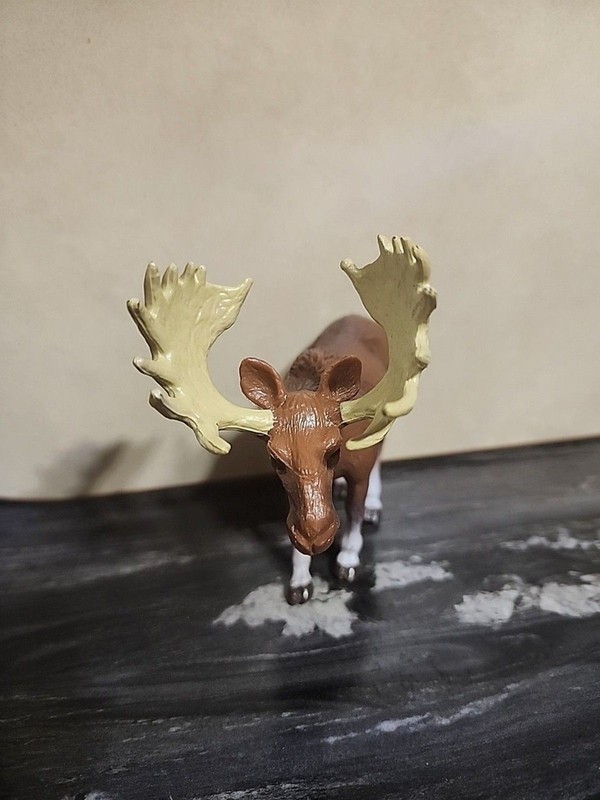 Hard Plastic Majestic Moose Figure Tree House Kids Wildlife Animal Toy Realistic gallery